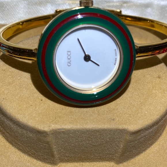 AUTHENTIC GUCCI CHANGE BEZEL 11/12 COLOURS GOLD BRACELET QUARTZ WATCH WRIST 6.5” - Picture 2 of 3